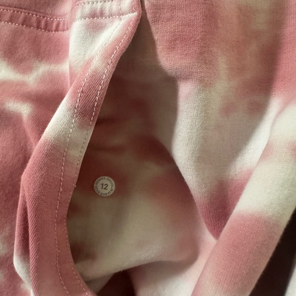 Older Scuba Hoodie - Picture 2 of 3